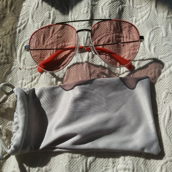 Polaroid Pink Sunglasses "New" Pink